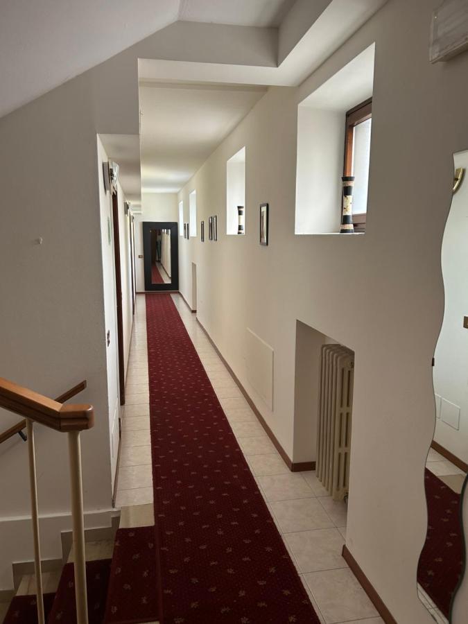 Hotel E Ristorante Cassone Malcesine Exteriör bild