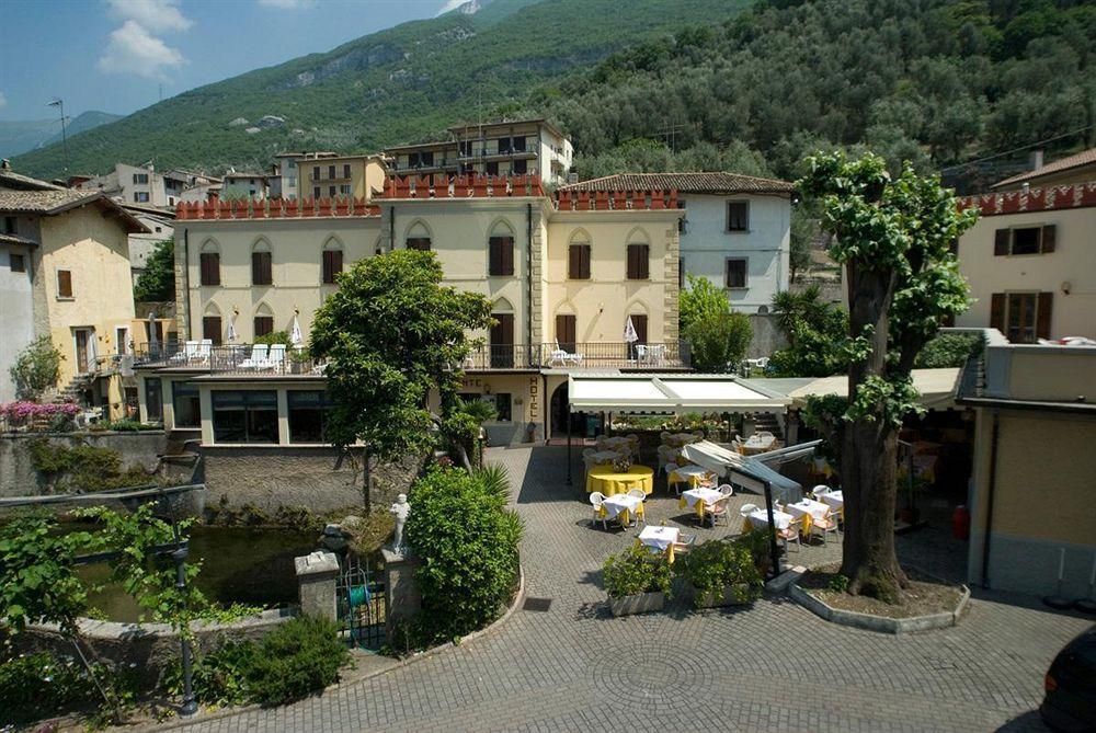Hotel E Ristorante Cassone Malcesine Exteriör bild